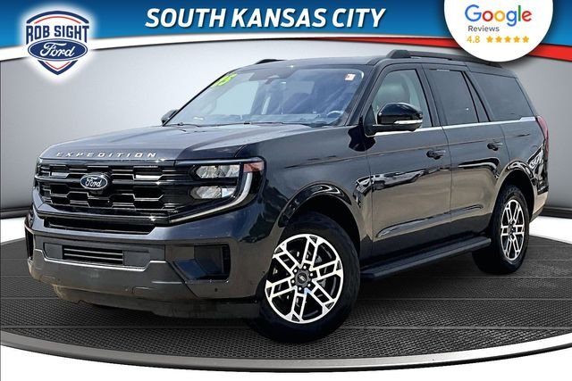 Used 2025 Ford Expedition Active with VIN 1FMJU1J8XSEA21037 for sale in Kansas City