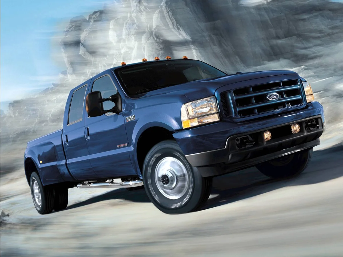 Used 2003 Gray Ford  image 3