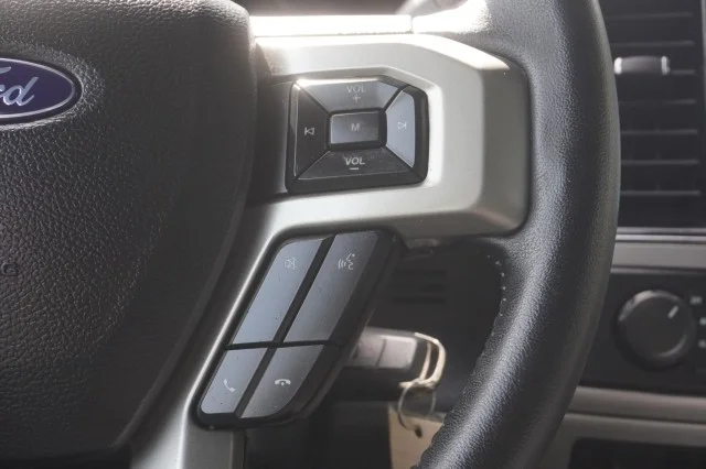 Used 2022 WHITE Ford XL image 25