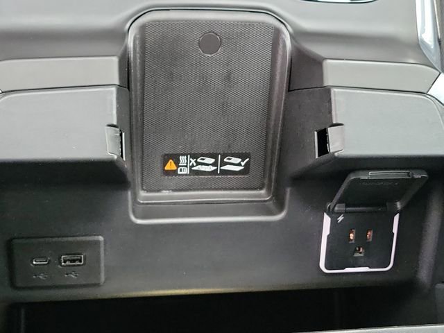 2025 Chevrolet Silverado 1500 RST - Photo 37