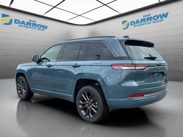 New 2026 Steel Blue Exterior Paint Jeep Limited Reserve image 3