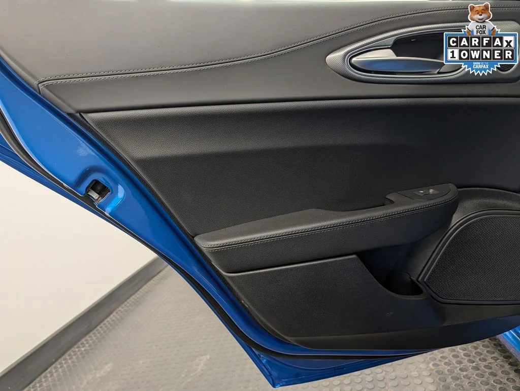 Used 2026 Blue Alfa Romeo  image 23