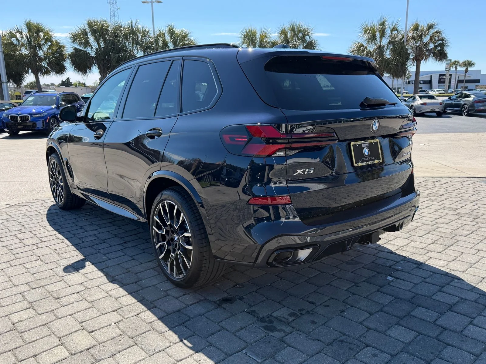 Used 2026 Carbon Black Metallic BMW xDrive40i image 11
