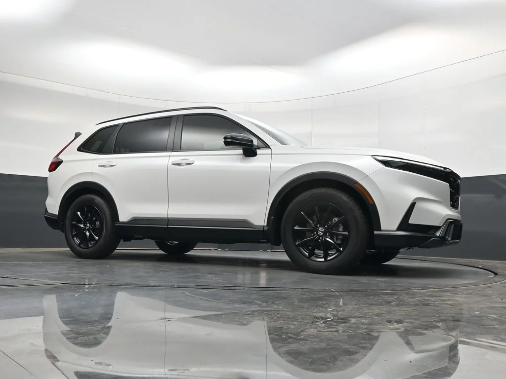 Certified Used 2026 Platinum White Pearl Honda Sport-L image 42