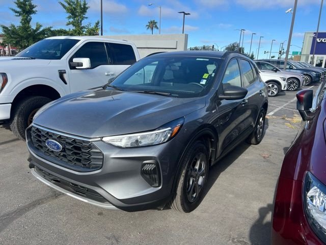Used 2025 Gray Ford ST-Line image 1