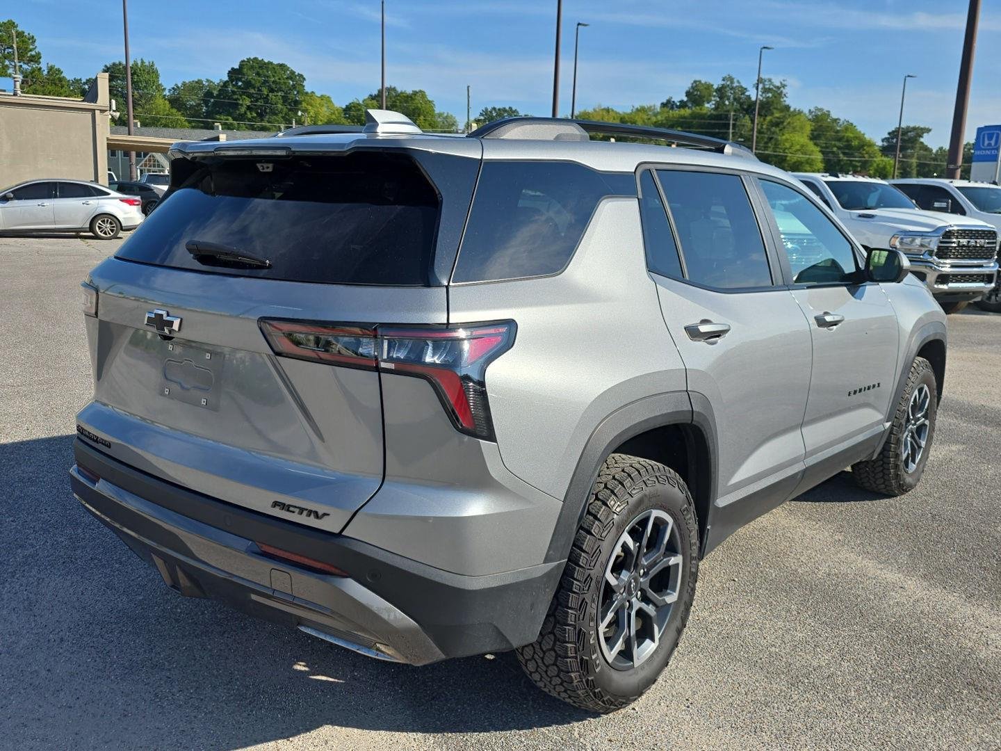 Used 2025 Sterling Gray Metallic Chevrolet AWD ACTIV image 3