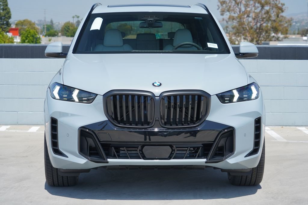 New 2026 Brooklyn Grey Metallic BMW xDrive40i image 2