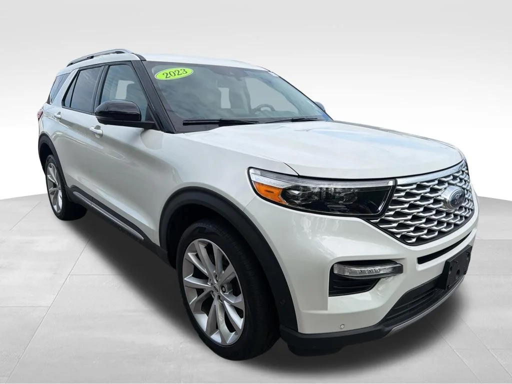 Used 2023 White Ford Platinum image 8
