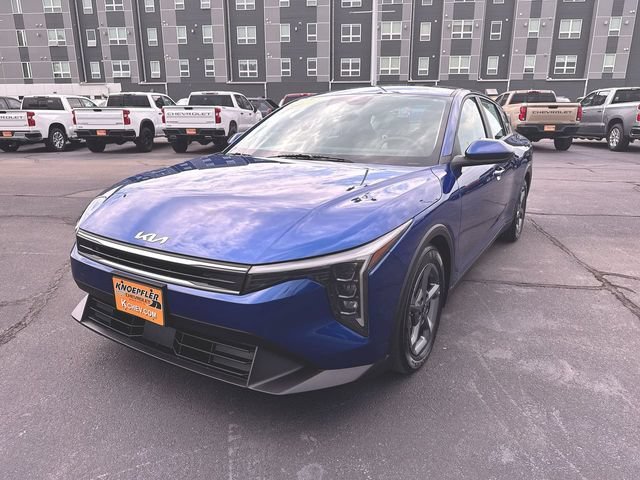 2025 Kia K4 LXS AT's photo