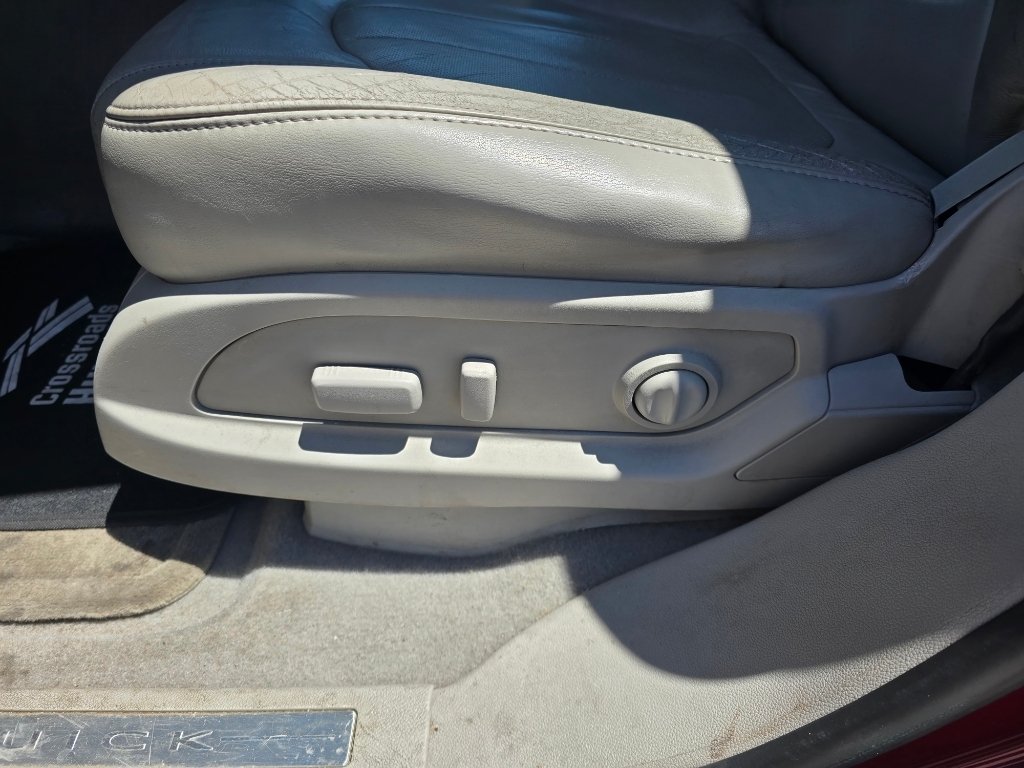 Used 2010 Red Jewel Tintcoat Buick CXL w/1XL image 17