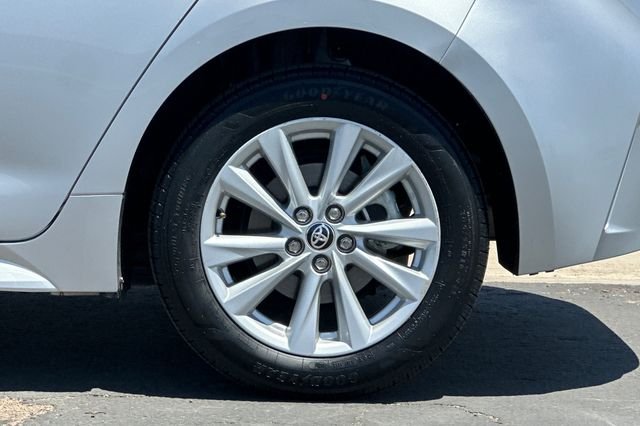 Certified Used 2024 Silver Toyota SE image 25