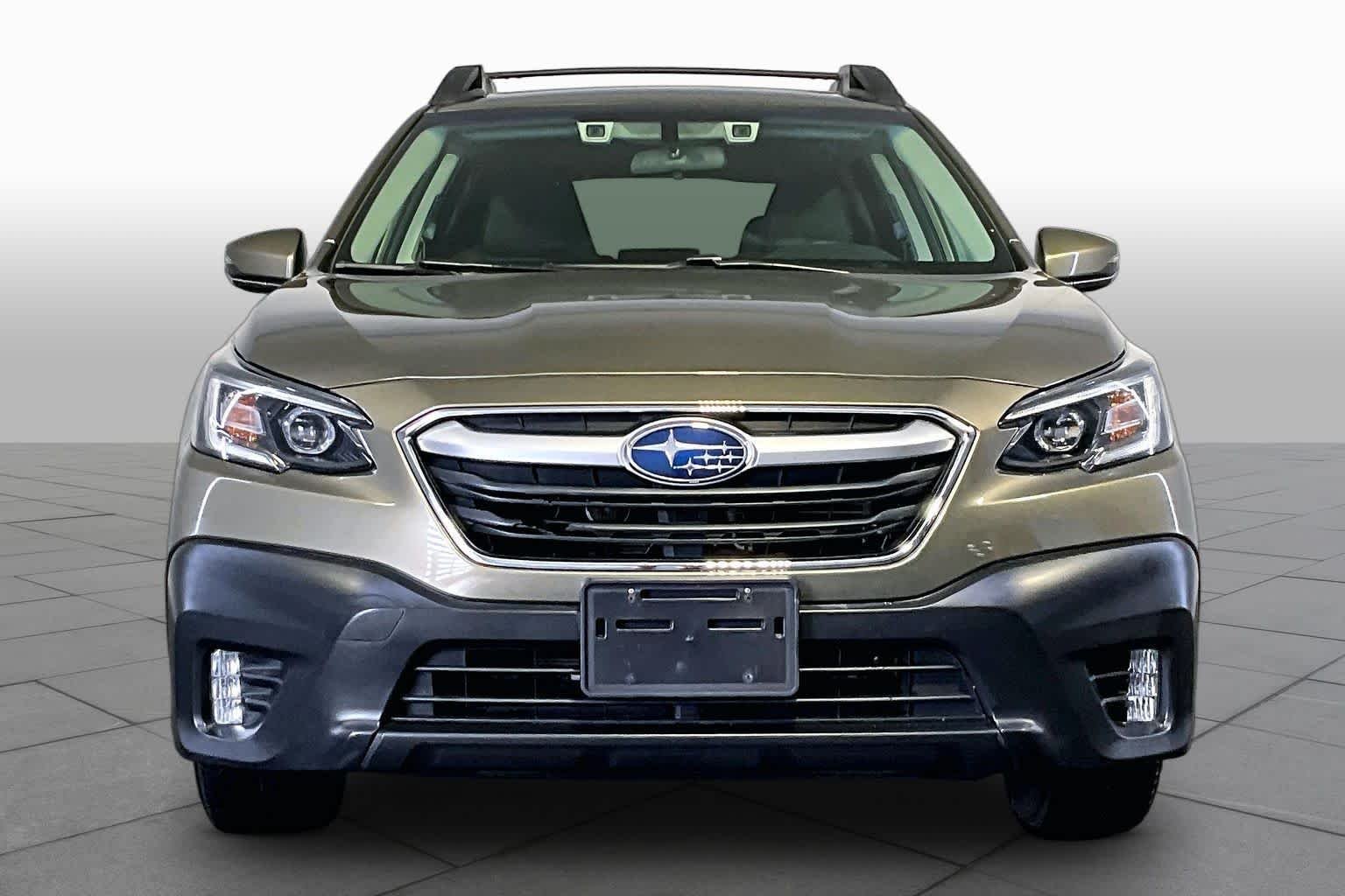 Used 2022 Autumn Green Metallic Subaru Premium image 4