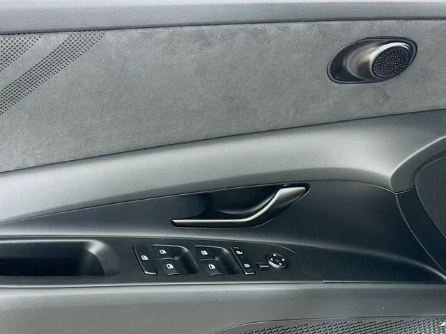 New 2026 Gray Hyundai Base image 10