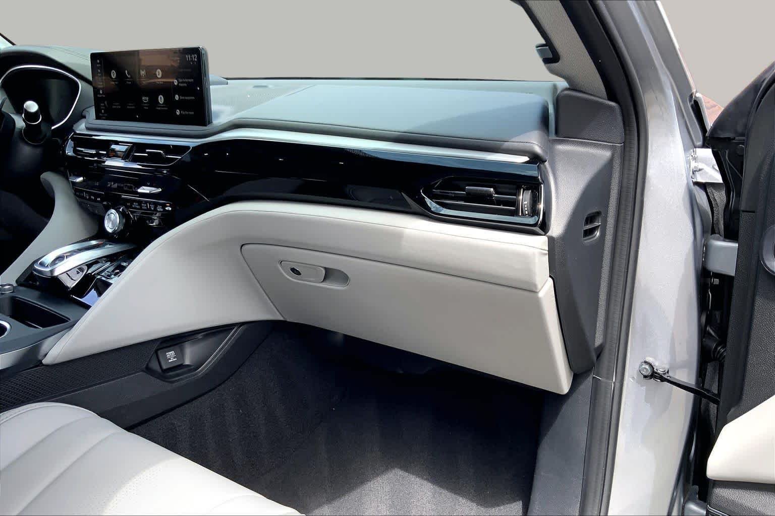 Certified Used 2026 Solar Silver Metallic Acura with Technology Package image 19