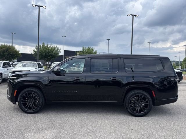 New 2026 Black Jeep Summit Reserve image 4