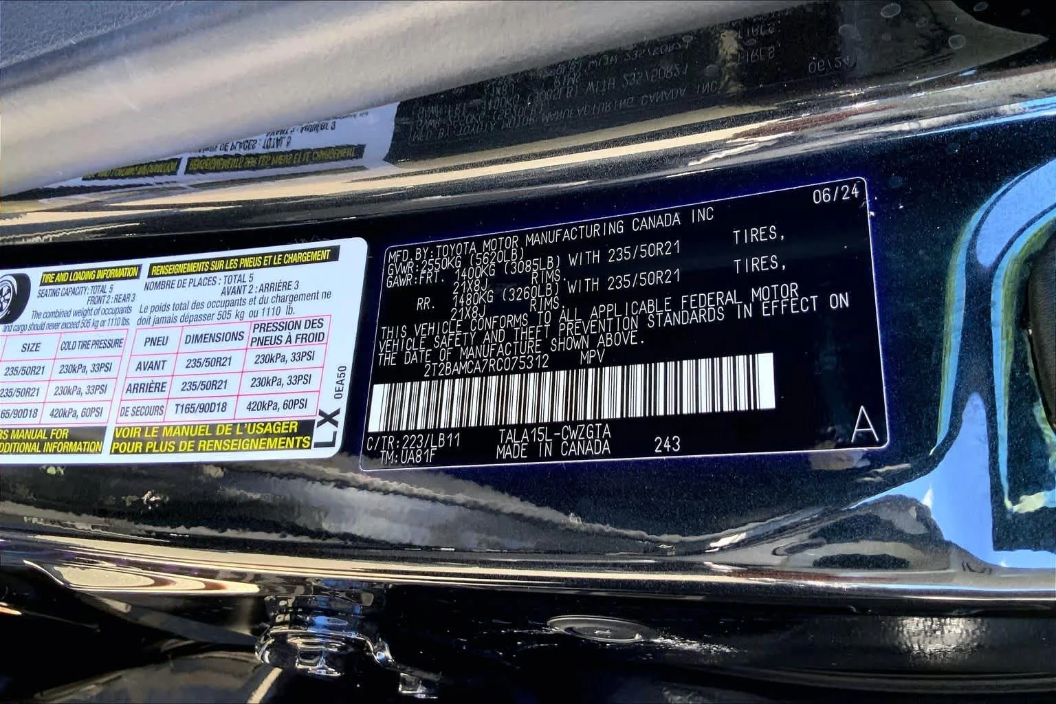 Certified Used 2024 CAVIAR Lexus Premium Plus image 37