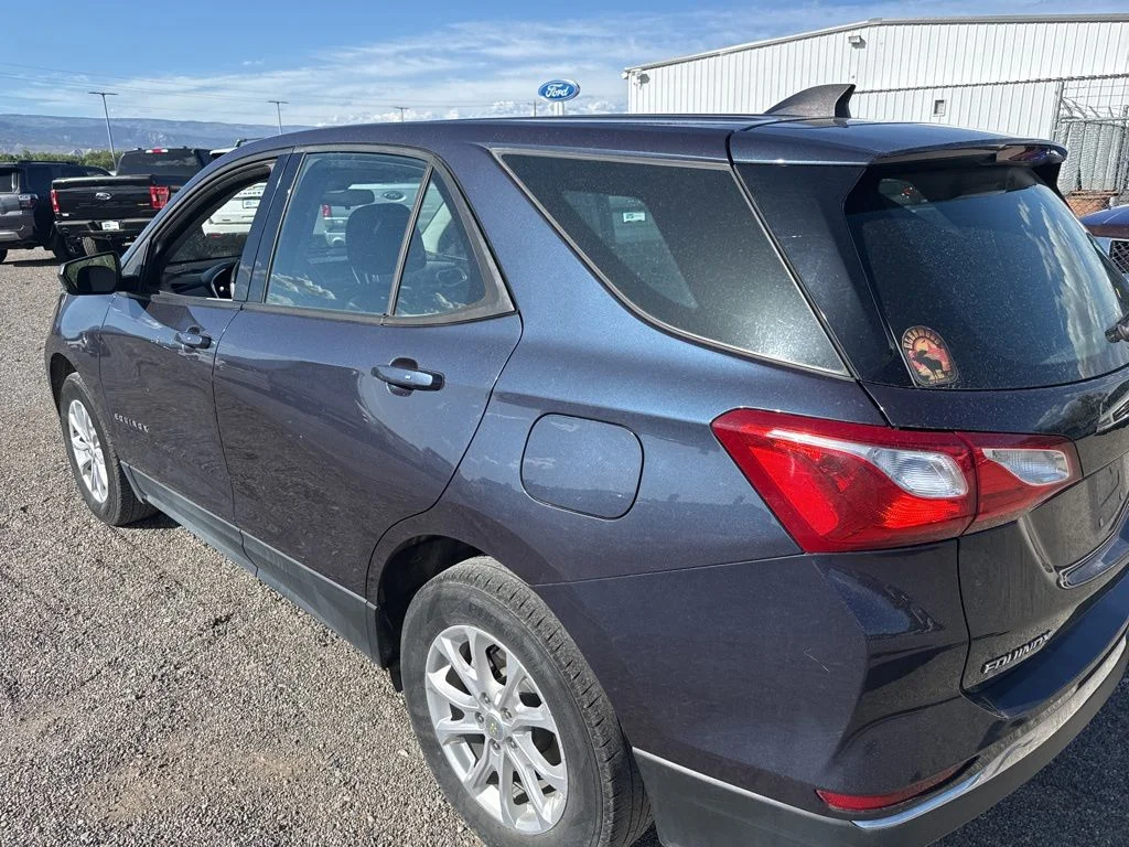 Used 2018 Storm Blue Metallic Chevrolet LS image 7