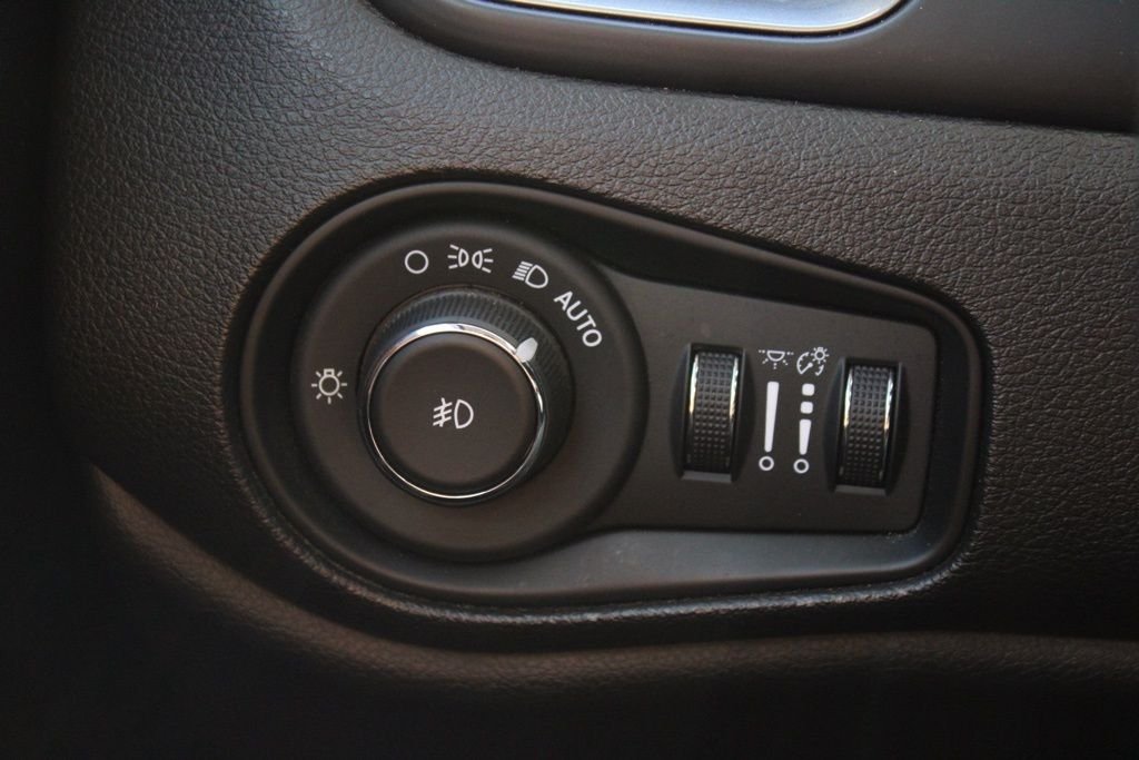 2018 Jeep Renegade Limited - Photo 19