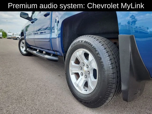 Used 2018 Blue Chevrolet LT image 19