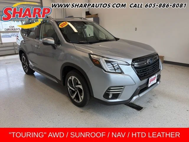 2024 Subaru Forester Touring's photo