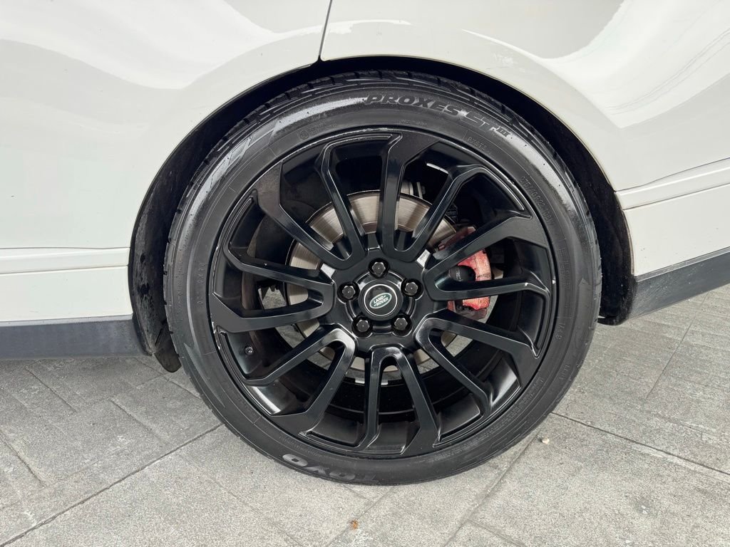 Used 2020 White Land Rover Supercharged image 4