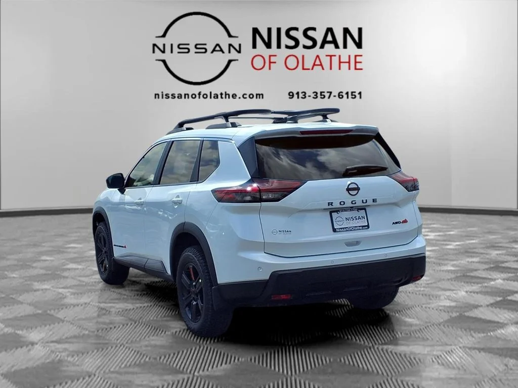 New 2026 Everest White Pearl TriCoat Nissan Rock Creek® image 3