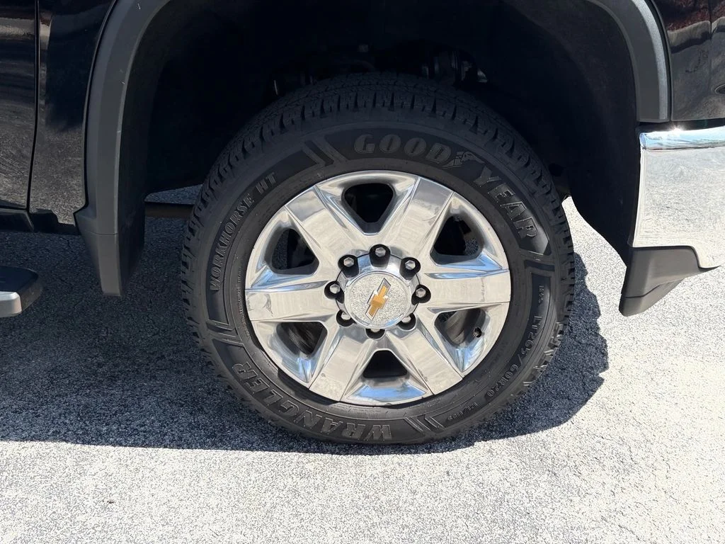 Certified Used 2022 Black Chevrolet LTZ image 9