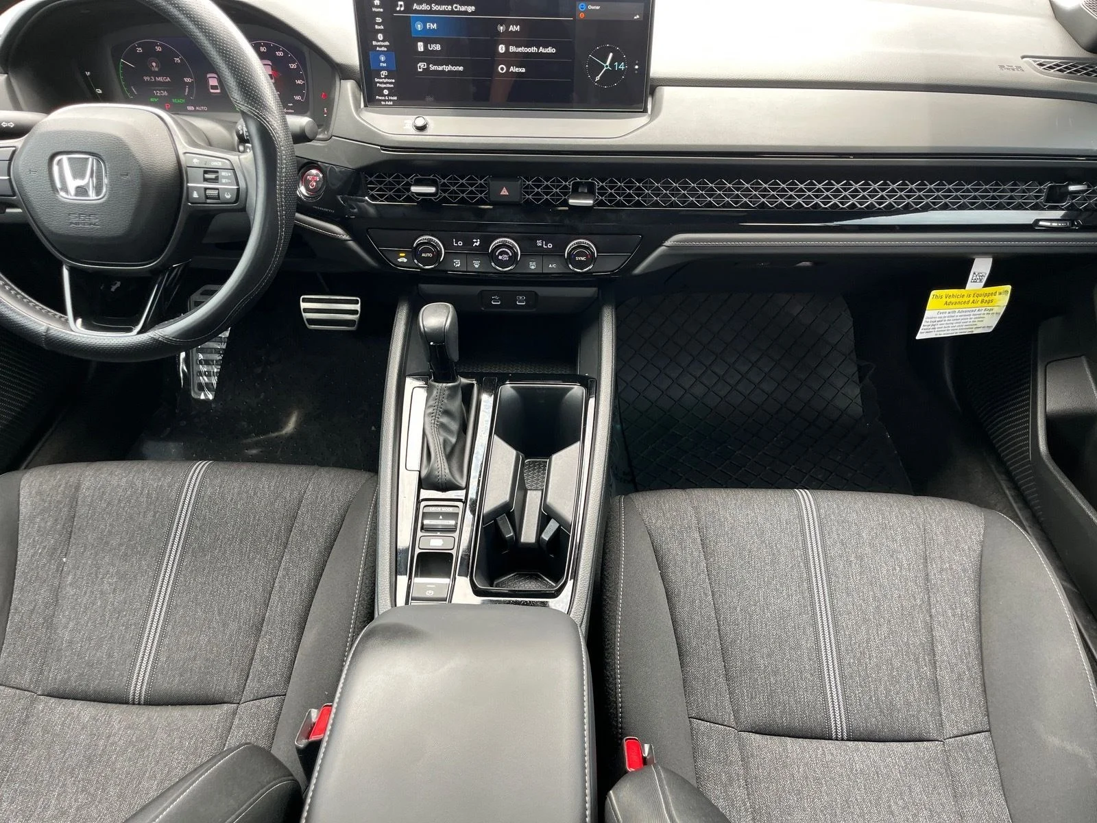 Used 2023 Platinum White Pearl Honda Sport image 13