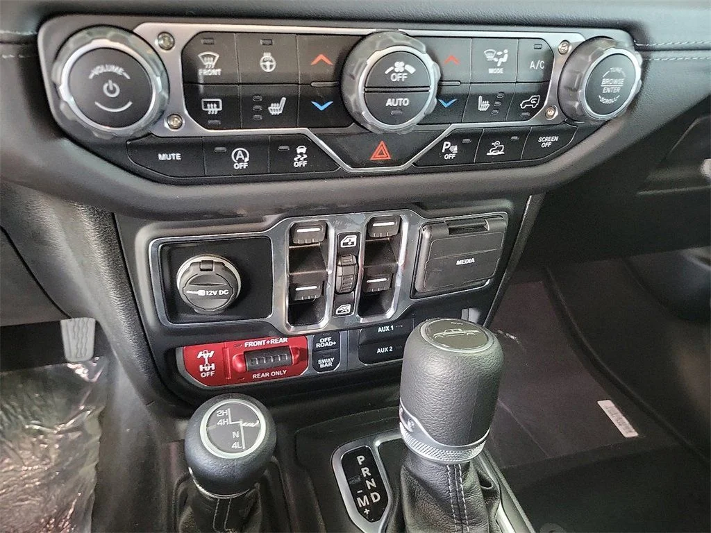 2025 Jeep Gladiator Rubicon - Photo 12