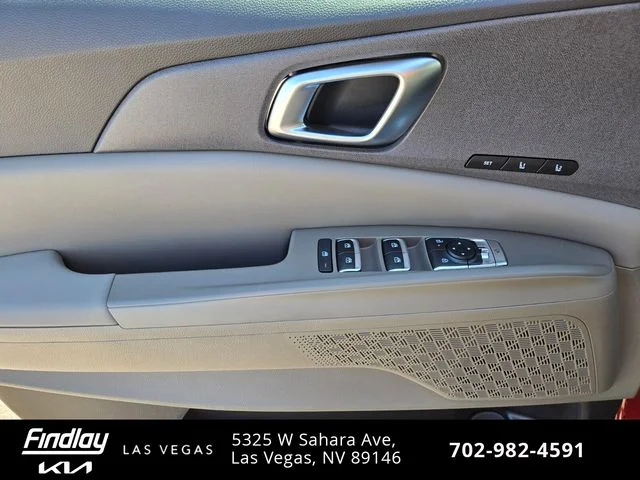 2026 Kia Carnival SX - Photo 16