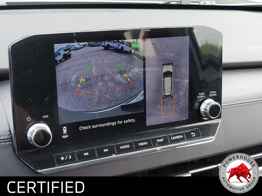 Used 2024  Mitsubishi SE image 25