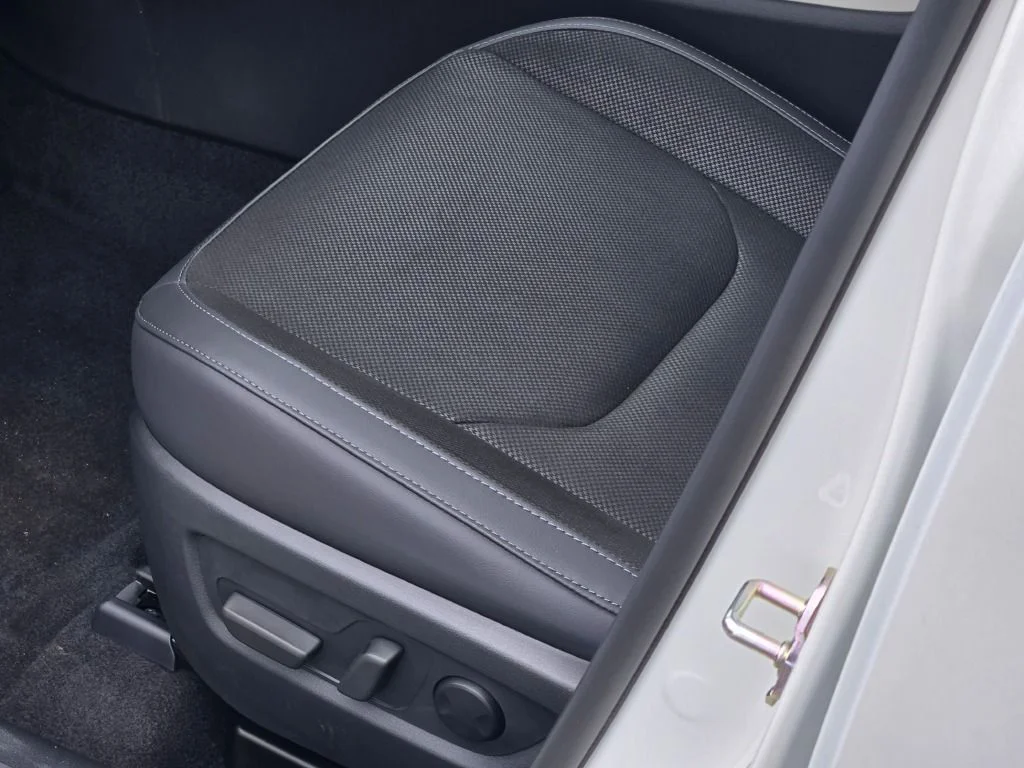 New 2026 White Mazda 2.5 S Preferred image 22