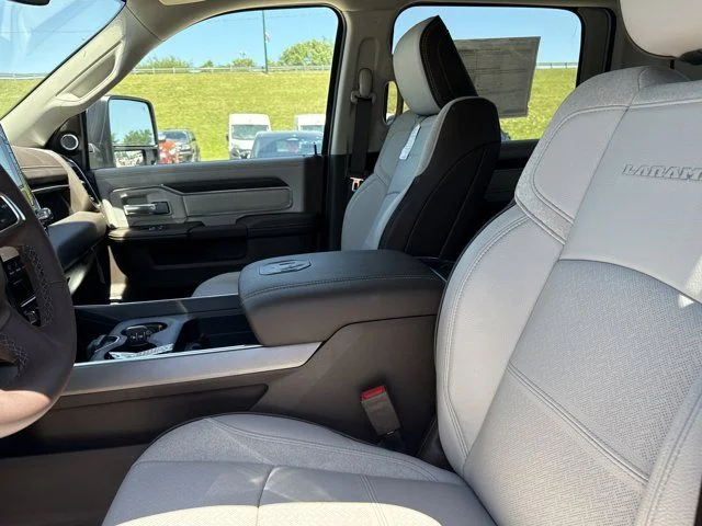 New 2026 Bright White Clear-Coat Exterior Paint RAM Laramie image 5