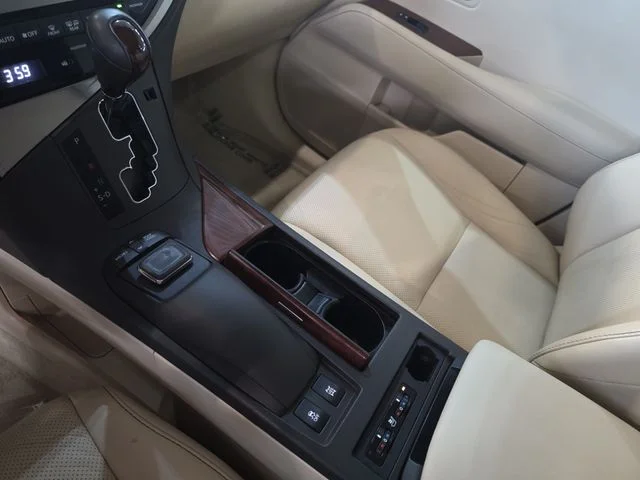 Used 2015 Mica Lexus 350 image 25