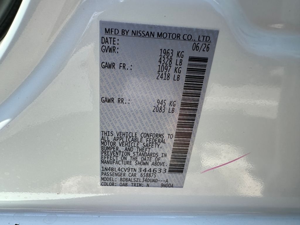New 2026 White Nissan 2.5 SR image 11
