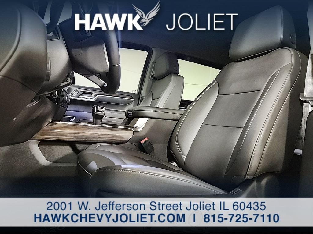Used 2024 White Chevrolet LT image 12