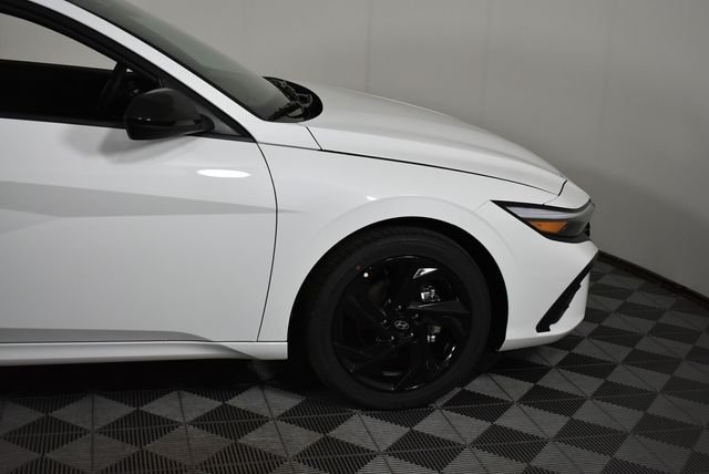 New 2026 White Hyundai SEL Sport image 11