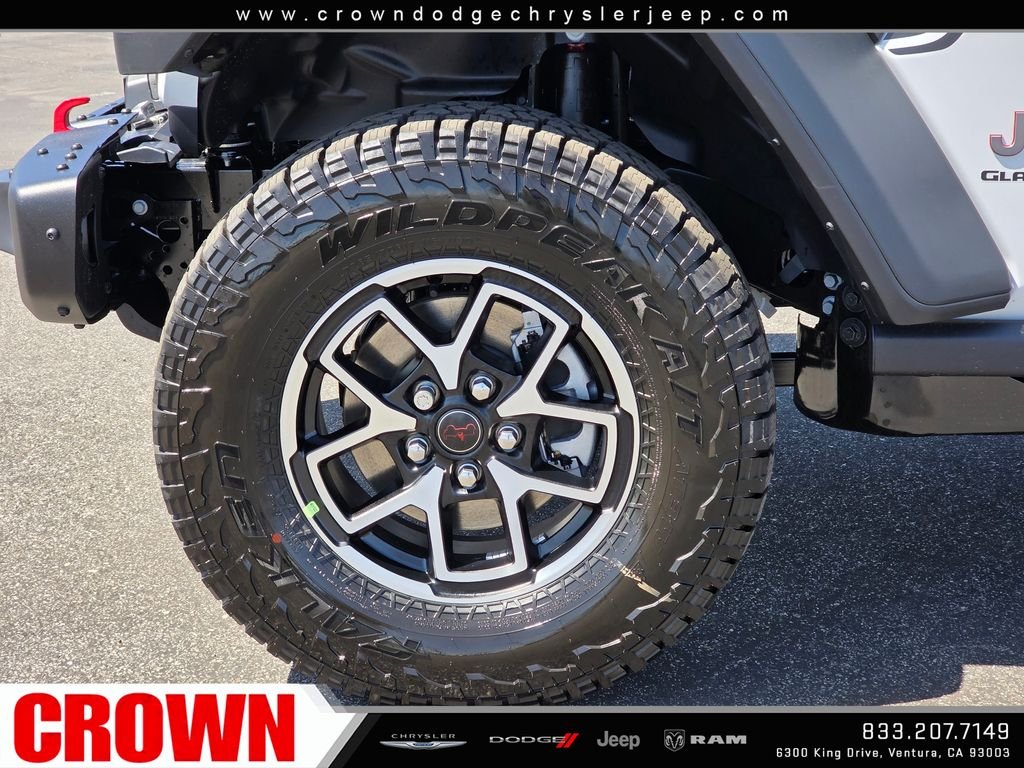 New 2026 Bright White Clear-Coat Exterior Paint Jeep Shadow Ops image 9