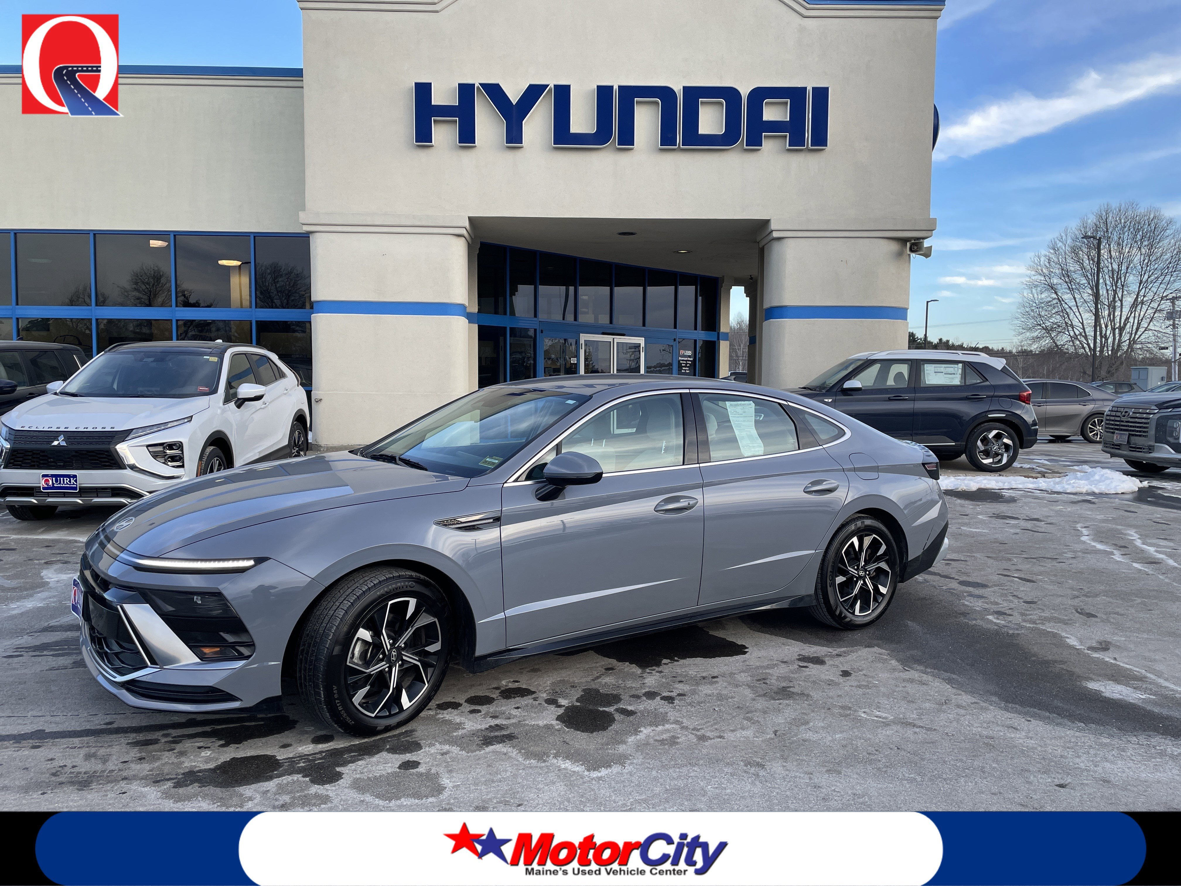 Used 2024 Transmission Blue Hyundai SEL image 1