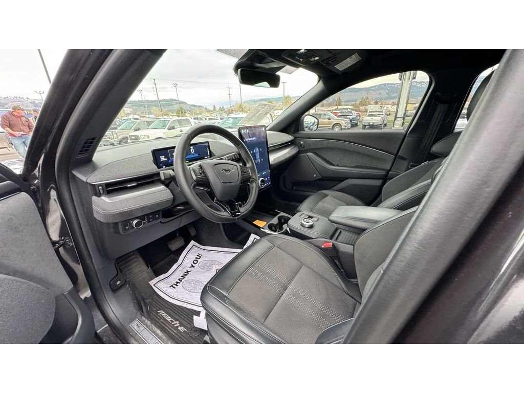 Used 2022 Gray Ford GT image 18