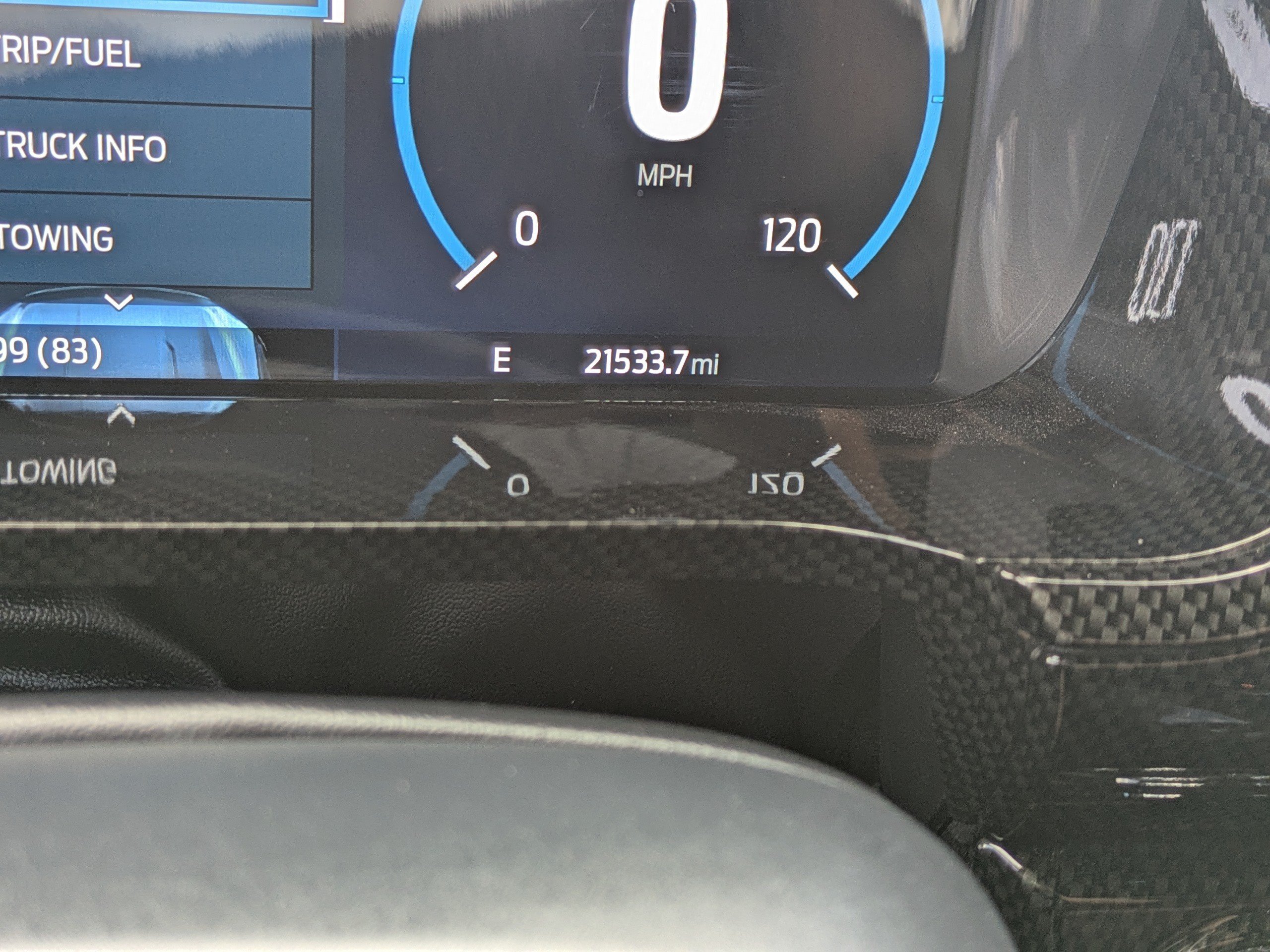 Used 2021  Ford LARIAT image 26