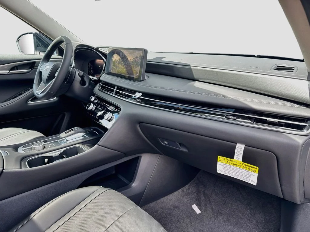 New 2027 HARBOR GRAY INFINITI Luxe FWD image 32
