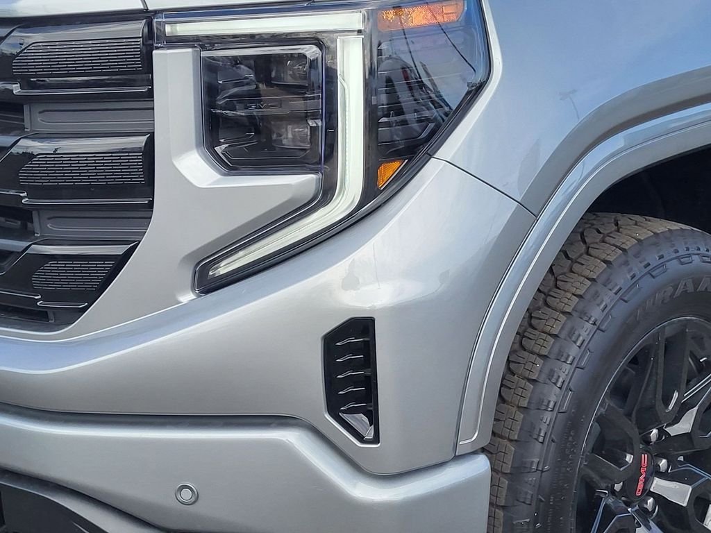 New 2026 Sterling Metallic GMC Elevation image 5