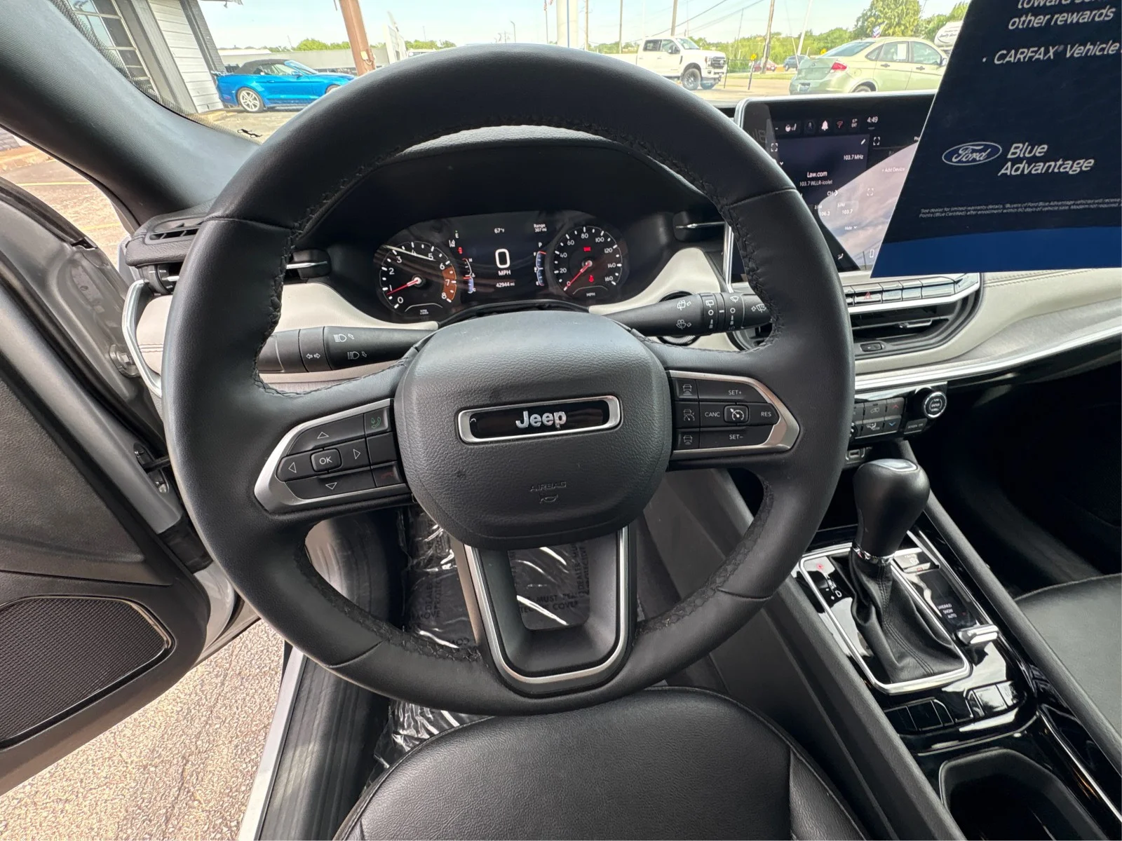 Certified Used 2025 Silver Jeep Limited image 15