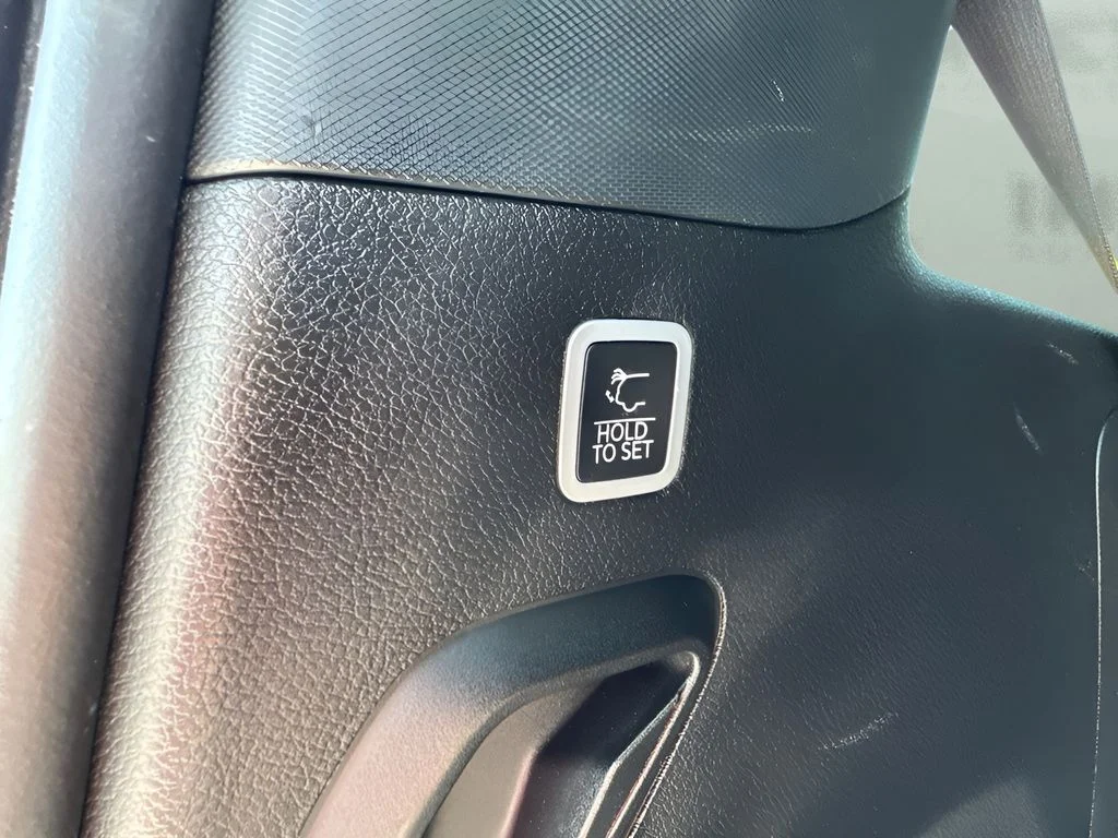 Used 2024 Silver Jeep Series III image 32