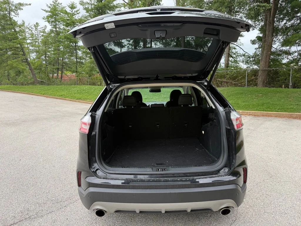 Used 2019 Black Ford Titanium image 25