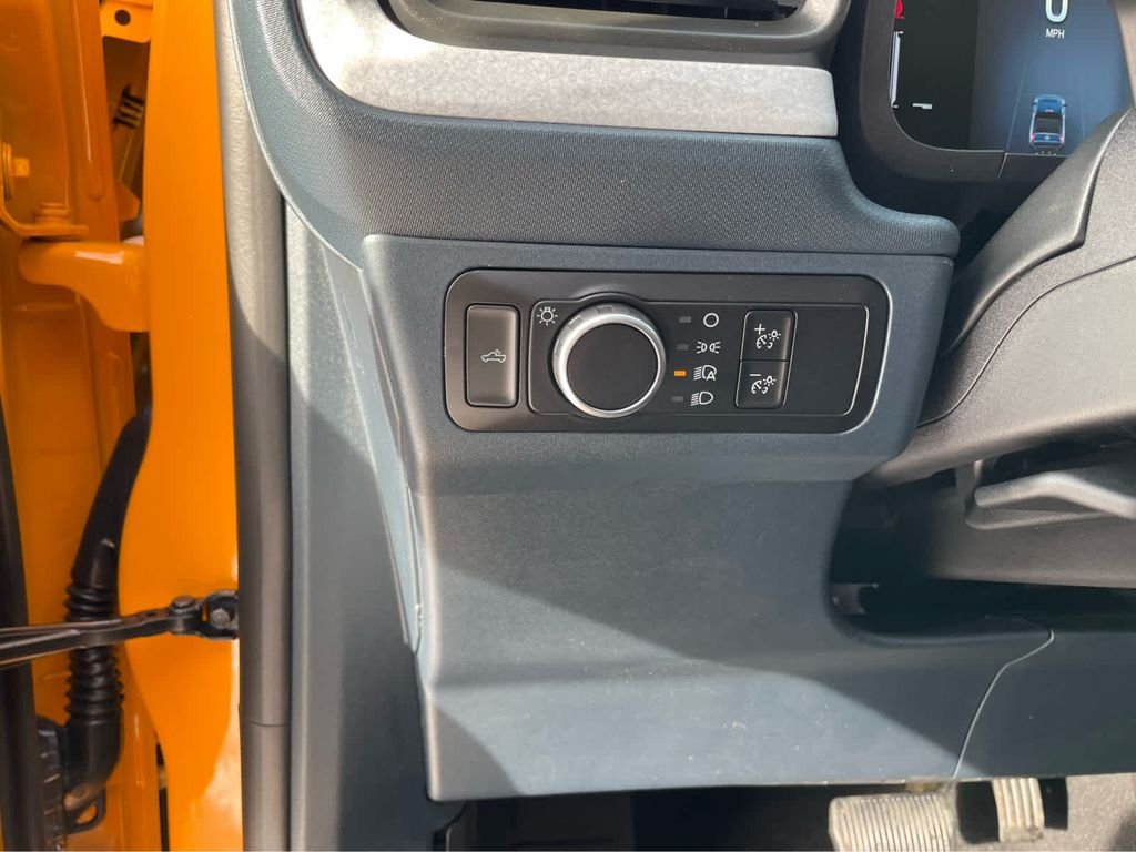 Used 2026 Orange Ford XLT image 12