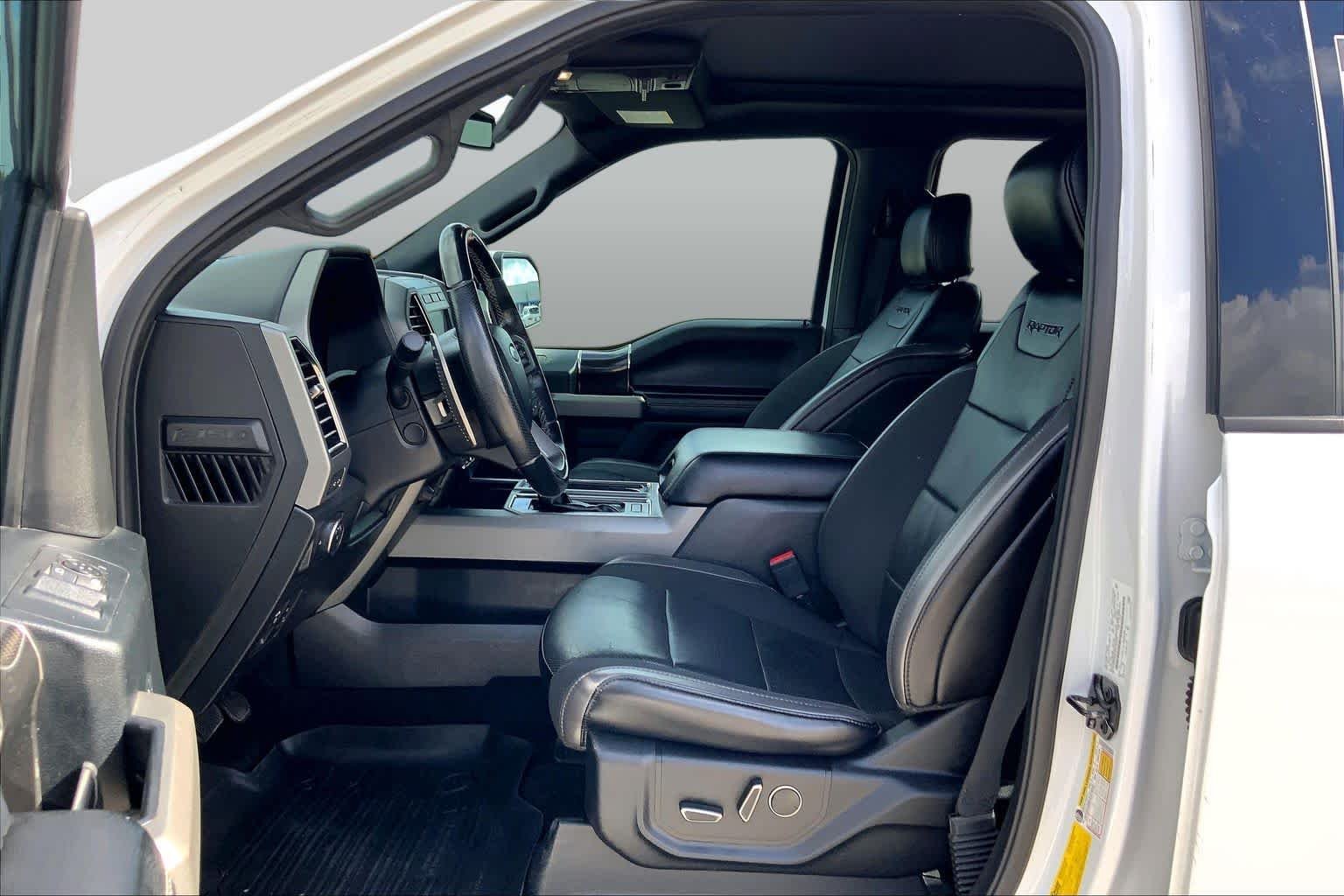 Used 2019 Oxford White Ford Raptor image 8