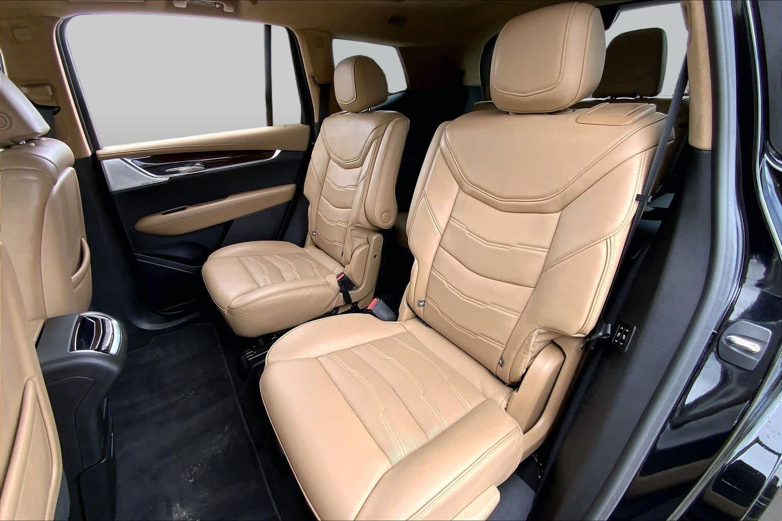 Used 2023 Stellar Black Metallic Cadillac FWD Premium Luxury image 20