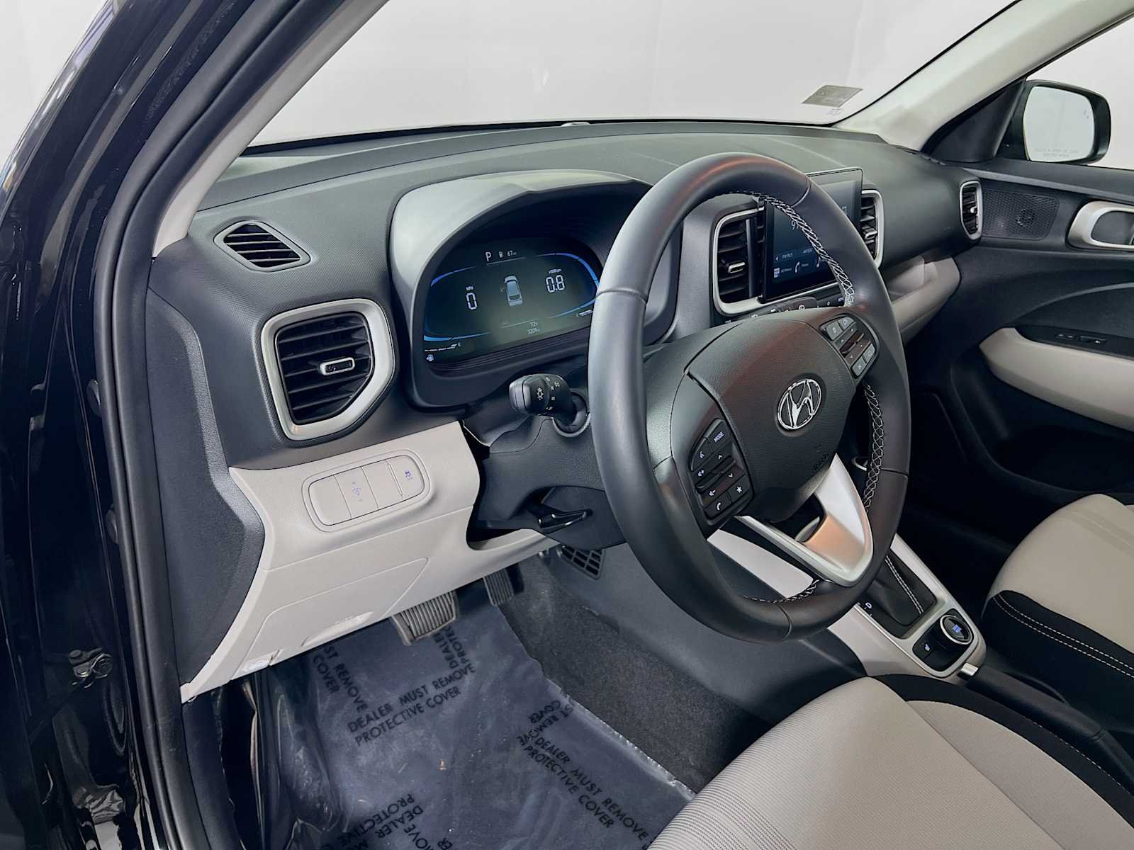 Used 2026 Onyx Black Hyundai SEL image 9